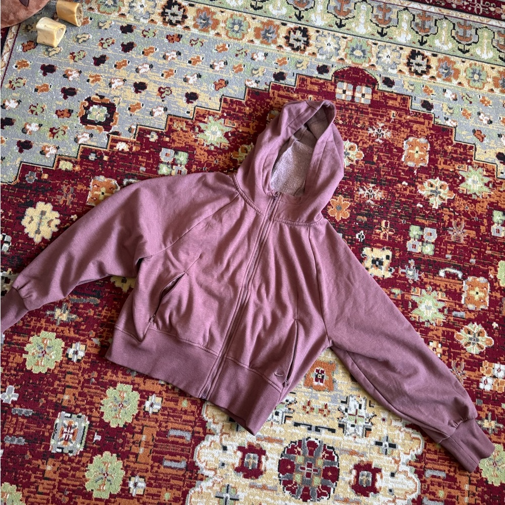 Asics Women's Hoodie and Shorts Set - Picture 4 of 8